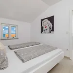 In 5648 Apartamento *