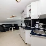 In 5648 Apartamento
