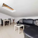 In 5648 Apartamento *
