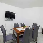 Apartamento In 5648 *