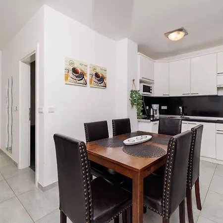 In 5648 Apartament Crikvenica