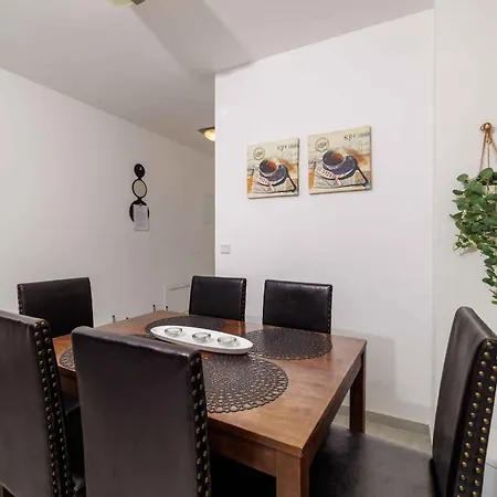 In 5648 Apartament
